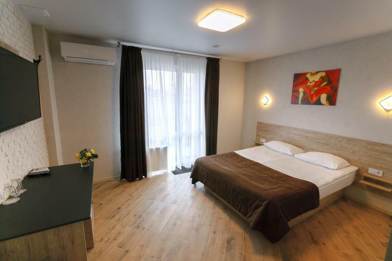 Raziotel Rishelyevskiy Kherson Luaran gambar